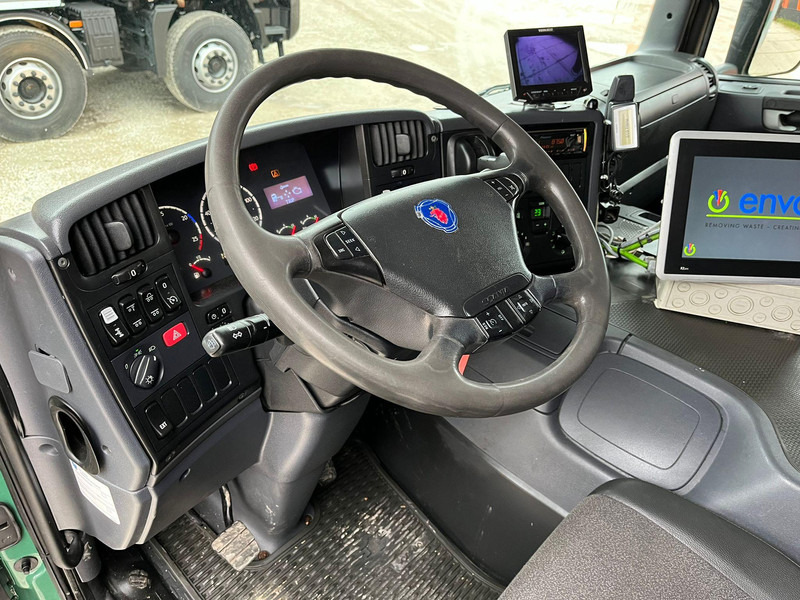 Lizing Scania P 420 6x2*4 DISAB EN VAC 12,5 m3 Scania P 420 6x2*4 DISAB EN VAC 12,5 m3: slika 16