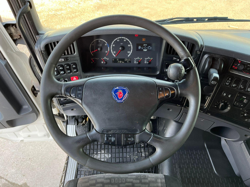 Lizing Scania R 440 6x2*4 FASSI F260XP / PLATFORM L=6760 mm Scania R 440 6x2*4 FASSI F260XP / PLATFORM L=6760 mm: slika 17 Lizing Scania R 440 6x2*4 FASSI F260XP / PLATFORM L=6760 mm Scania R 440 6x2*4 FASSI F260XP / PLATFORM L=6760 mm: slika 17