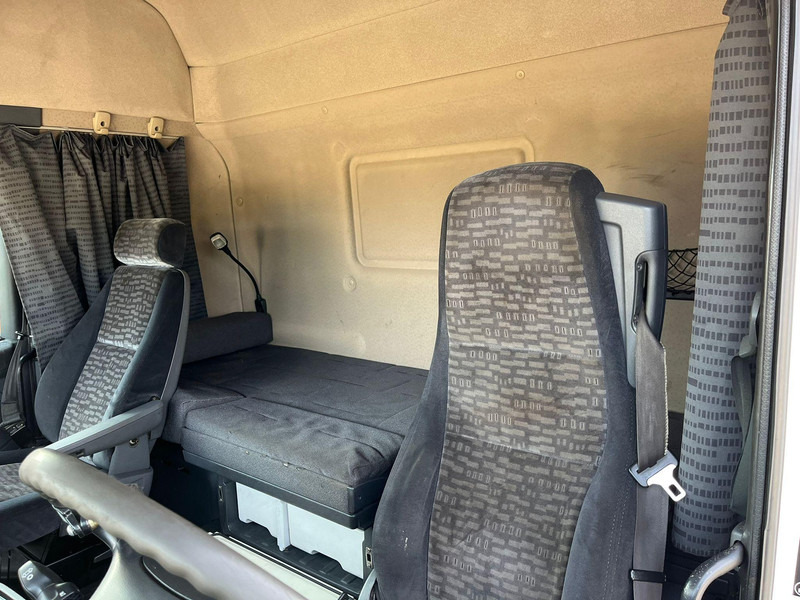 Lizing Scania R 440 6x2*4 FASSI F260XP / PLATFORM L=6760 mm Scania R 440 6x2*4 FASSI F260XP / PLATFORM L=6760 mm: slika 19 Lizing Scania R 440 6x2*4 FASSI F260XP / PLATFORM L=6760 mm Scania R 440 6x2*4 FASSI F260XP / PLATFORM L=6760 mm: slika 19