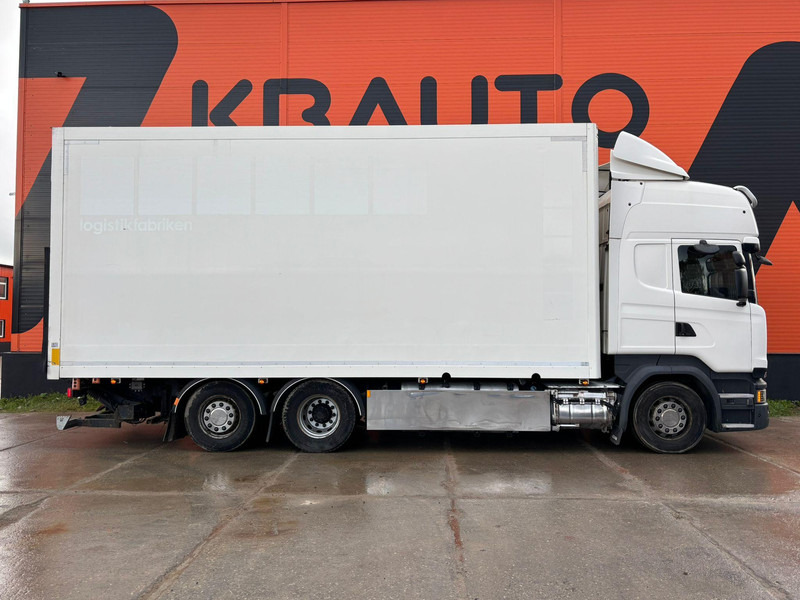 Scania R 580 6x2*4 BOX L=7394 mm - Kamion sa zatvorenim sandukom: slika 4 Scania R 580 6x2*4 BOX L=7394 mm - Kamion sa zatvorenim sandukom: slika 4