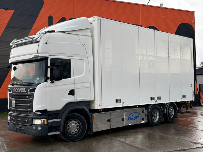 Scania R 580 6x2*4 BOX L=7394 mm - Kamion sa zatvorenim sandukom: slika 1 Scania R 580 6x2*4 BOX L=7394 mm - Kamion sa zatvorenim sandukom: slika 1