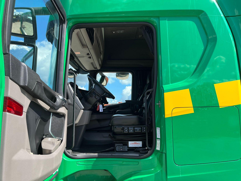 Kamion sa golom šasijom i zatvorenom kabinom Scania R500 8x4*4 9 TON FRONT AXLE / PTO / RETARDER / CHASSIS L=7420 mm: slika 20 Kamion sa golom šasijom i zatvorenom kabinom Scania R500 8x4*4 9 TON FRONT AXLE / PTO / RETARDER / CHASSIS L=7420 mm: slika 20