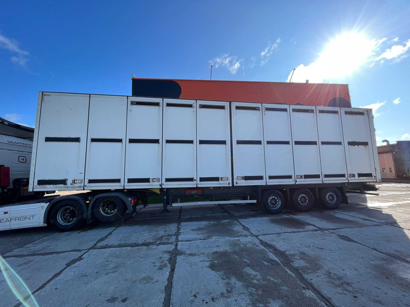 Schmitz Cargobull NKS SCB S3B BOX L=13682 mm - Poluprikolica za prevoz stoke: slika 1 Schmitz Cargobull NKS SCB S3B BOX L=13682 mm - Poluprikolica za prevoz stoke: slika 1