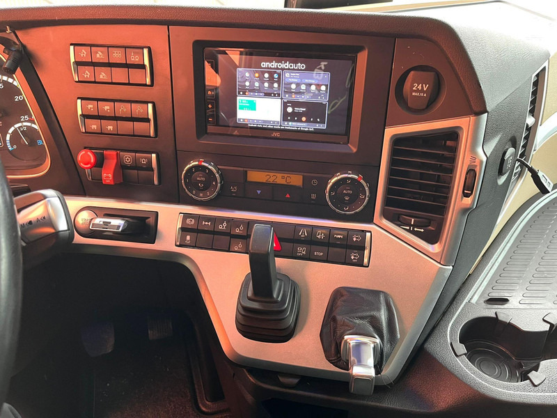 Tegljač Mercedes-Benz Actros 2553 6x2 STREAMSPACE / RETARDER / PTO: slika 19