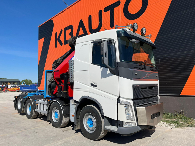 Volvo FH 500 8x2*4 HMF 6020 OK6 / JIB FJ1200 K6 / WINCH - Tegljač: slika 4 Volvo FH 500 8x2*4 HMF 6020 OK6 / JIB FJ1200 K6 / WINCH - Tegljač: slika 4