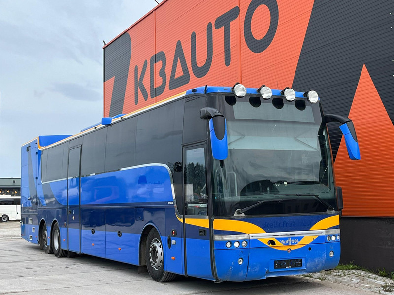 Van Hool Scania K 400 T 9 6x2*4 WC / AC / WEBASTO / FRIDGE / LUGGAGE BOX WITH LIFT / WHEELCHAIR LIFT - Prigradski autobus: slika 1 Van Hool Scania K 400 T 9 6x2*4 WC / AC / WEBASTO / FRIDGE / LUGGAGE BOX WITH LIFT / WHEELCHAIR LIFT - Prigradski autobus: slika 1