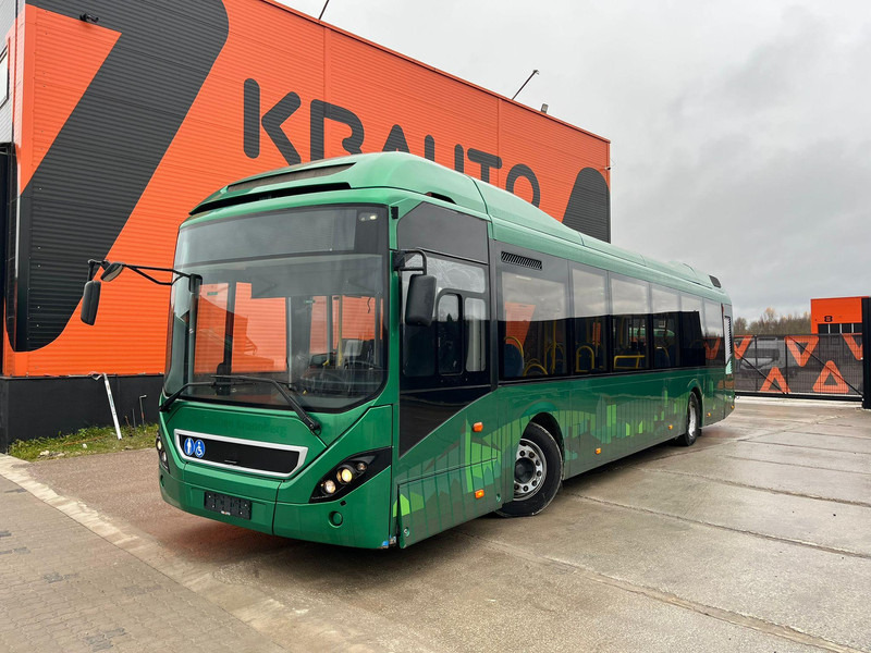Volvo B5LH 7900 HYBRID 4x2 HYBRID / AC / AUXILIARY HEATING / WHEELCHAIR RAMP - Gradski autobus: slika 3 Volvo B5LH 7900 HYBRID 4x2 HYBRID / AC / AUXILIARY HEATING / WHEELCHAIR RAMP - Gradski autobus: slika 3