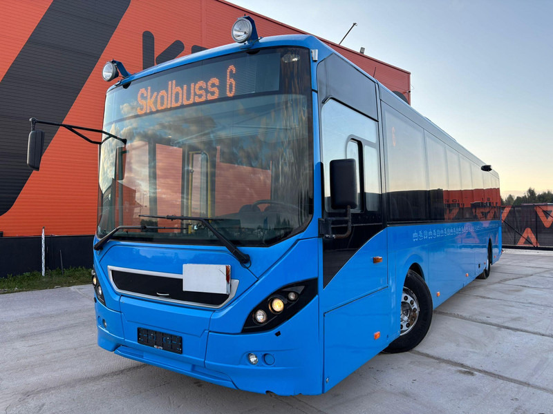 Volvo B7RLE 8900 48 SEATS + 28 STANDING / AC / AUXILIARY HEATER - Prigradski autobus: slika 3 Volvo B7RLE 8900 48 SEATS + 28 STANDING / AC / AUXILIARY HEATER - Prigradski autobus: slika 3
