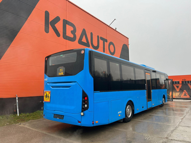 Prigradski autobus Volvo B7RLE 8900 4x2 48 SEATS + 28 STANDING / AC / AUXILIARY HEATER / WHEELCHAIR RAMP: slika 7 Prigradski autobus Volvo B7RLE 8900 4x2 48 SEATS + 28 STANDING / AC / AUXILIARY HEATER / WHEELCHAIR RAMP: slika 7