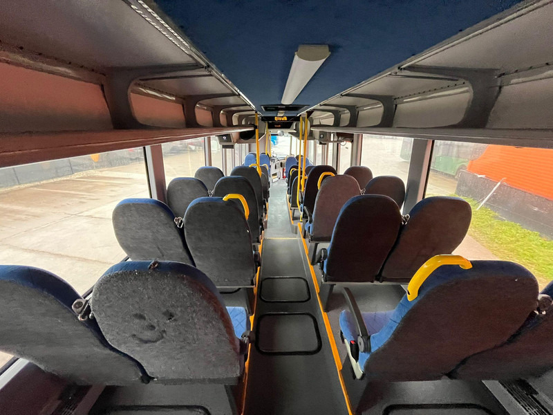 Prigradski autobus Volvo B7RLE 8900 4x2 48 SEATS + 28 STANDING / AC / AUXILIARY HEATER / WHEELCHAIR RAMP: slika 20 Prigradski autobus Volvo B7RLE 8900 4x2 48 SEATS + 28 STANDING / AC / AUXILIARY HEATER / WHEELCHAIR RAMP: slika 20