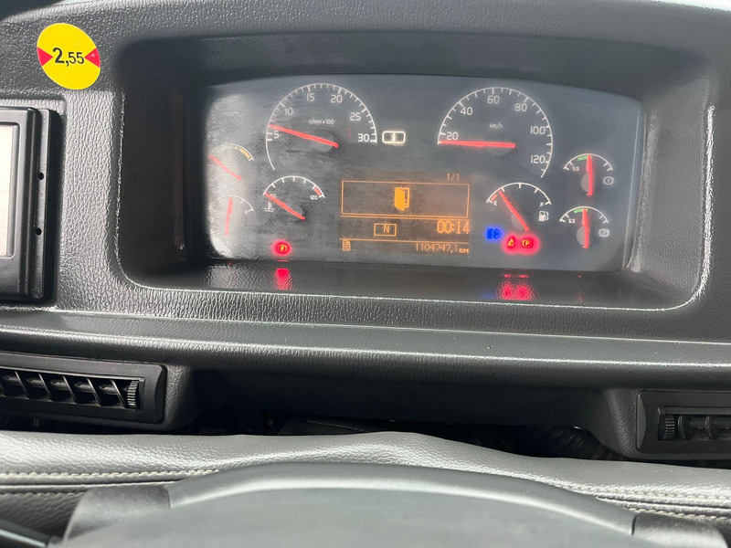 Prigradski autobus Volvo B7RLE 8900 4x2 48 SEATS + 28 STANDING / AC / AUXILIARY HEATER / WHEELCHAIR RAMP: slika 11 Prigradski autobus Volvo B7RLE 8900 4x2 48 SEATS + 28 STANDING / AC / AUXILIARY HEATER / WHEELCHAIR RAMP: slika 11