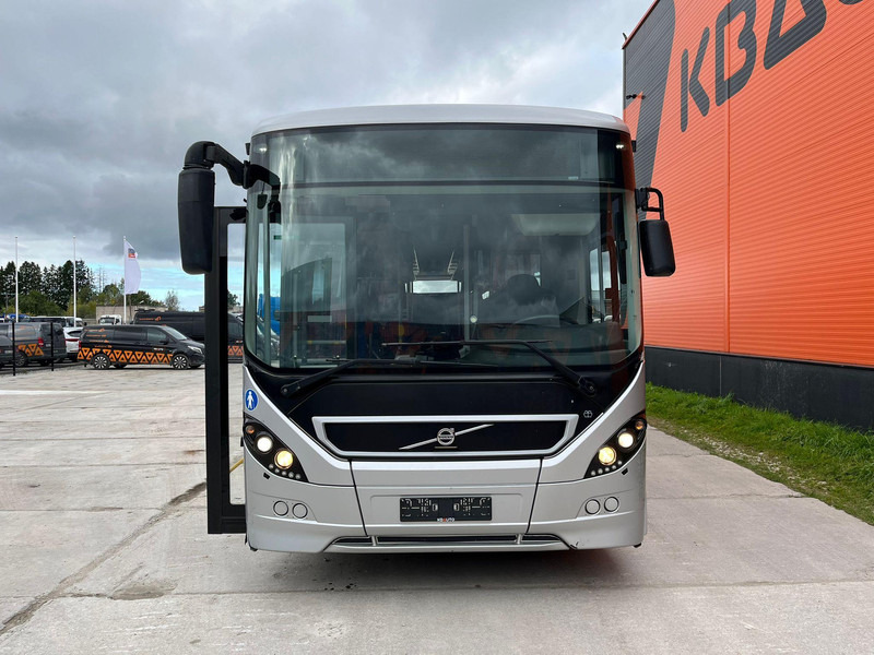 Volvo B8R 8900 LE 6x2*4 44 SEATS + 53 STANDING / AC / AUXILIARY HEATER - Prigradski autobus: slika 2 Volvo B8R 8900 LE 6x2*4 44 SEATS + 53 STANDING / AC / AUXILIARY HEATER - Prigradski autobus: slika 2