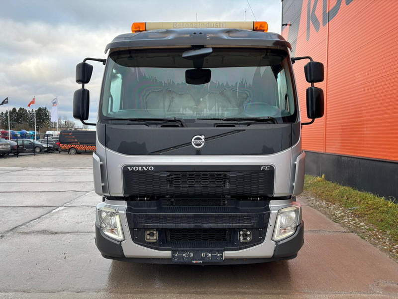 Volvo FE 320 6x2*4 IMER 7 m3 - Mikser za beton: slika 3 Volvo FE 320 6x2*4 IMER 7 m3 - Mikser za beton: slika 3