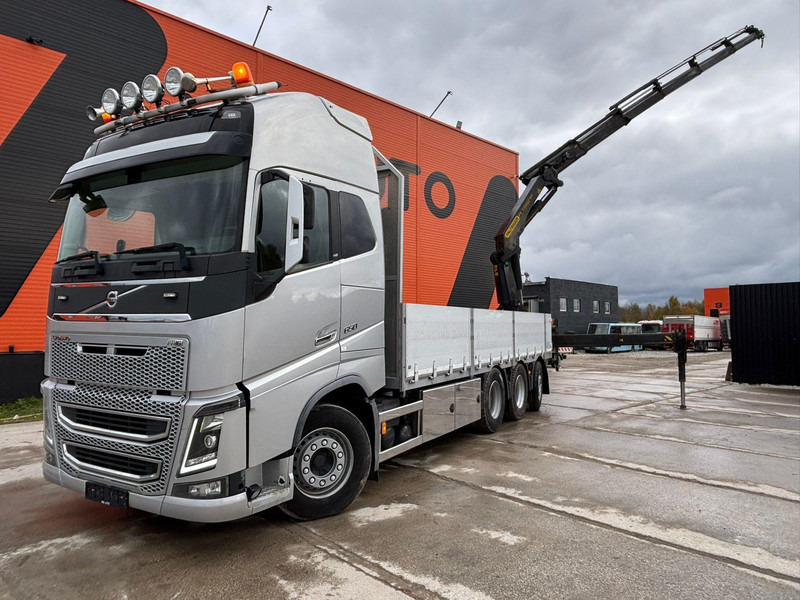 Volvo FH 16 650 8x4*4 PALFINGER PK 33002 EH / PLATFORM L=6779 mm - Kamion sa tovarnim sandukom, Kamion sa dizalicom: slika 1 Volvo FH 16 650 8x4*4 PALFINGER PK 33002 EH / PLATFORM L=6779 mm - Kamion sa tovarnim sandukom, Kamion sa dizalicom: slika 1