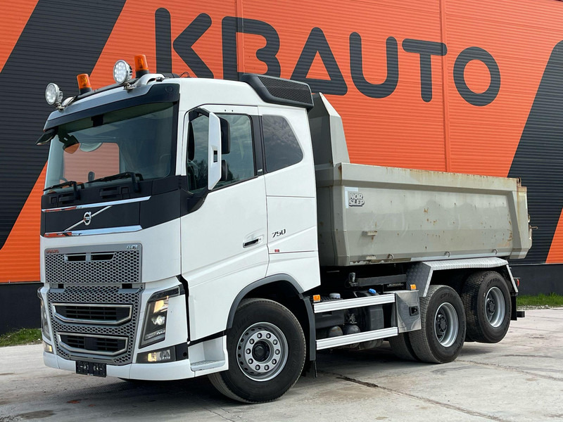 Volvo FH 16 750 6x4 RETARDER / TANDEM AXLE LIFT / BIG AXLES / BOX L=4701 mm - Istovarivač: slika 1 Volvo FH 16 750 6x4 RETARDER / TANDEM AXLE LIFT / BIG AXLES / BOX L=4701 mm - Istovarivač: slika 1