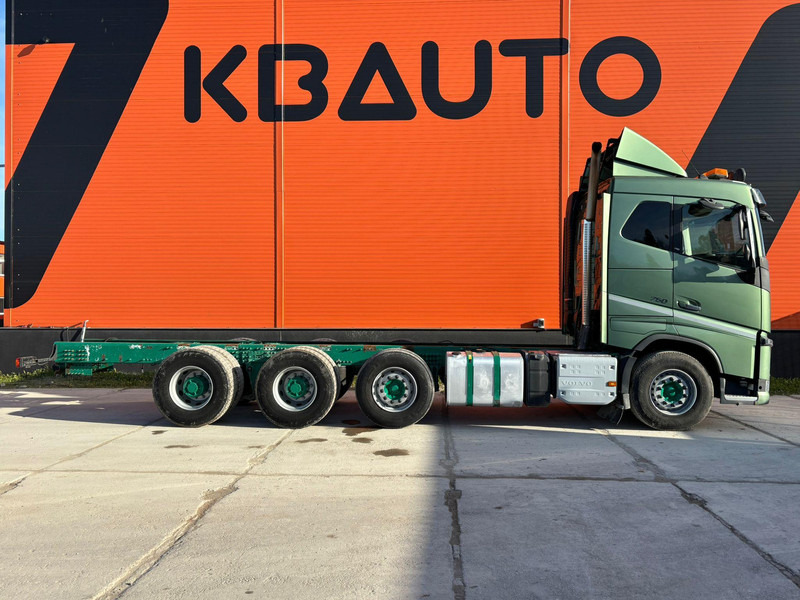 Volvo FH 16 750 8x4/4 PTO / CHASSIS L=7617 mm - Kamion sa golom šasijom i zatvorenom kabinom: slika 5 Volvo FH 16 750 8x4/4 PTO / CHASSIS L=7617 mm - Kamion sa golom šasijom i zatvorenom kabinom: slika 5