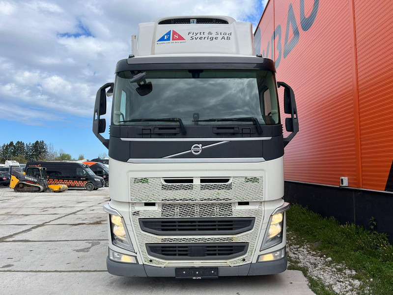 Volvo FH 460 6x2*4 T-1000R / Box L=7437 mm - Hladnjača: slika 3 Volvo FH 460 6x2*4 T-1000R / Box L=7437 mm - Hladnjača: slika 3