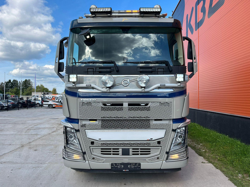 Volvo FH 540 8x4 HYDRAULIC TENT / RETARDER / TANDEM AXLE LIFT - Istovarivač: slika 3 Volvo FH 540 8x4 HYDRAULIC TENT / RETARDER / TANDEM AXLE LIFT - Istovarivač: slika 3