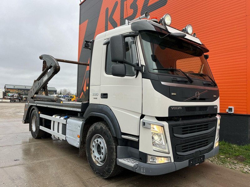 Volvo FM 330 4x2 JOAB VL 14 U - Kamion za utovaranje kontejnera: slika 4 Volvo FM 330 4x2 JOAB VL 14 U - Kamion za utovaranje kontejnera: slika 4