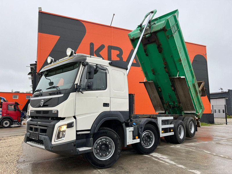 Volvo FMX 540 8x4 TANDEM AXLE LIFT / BIG AXLES / BOX L=5695 mm - Istovarivač: slika 2 Volvo FMX 540 8x4 TANDEM AXLE LIFT / BIG AXLES / BOX L=5695 mm - Istovarivač: slika 2