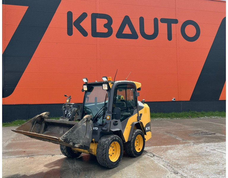 Volvo MC 70 C T4 BRUSH - Utovarivač točkaš: slika 1 Volvo MC 70 C T4 BRUSH - Utovarivač točkaš: slika 1