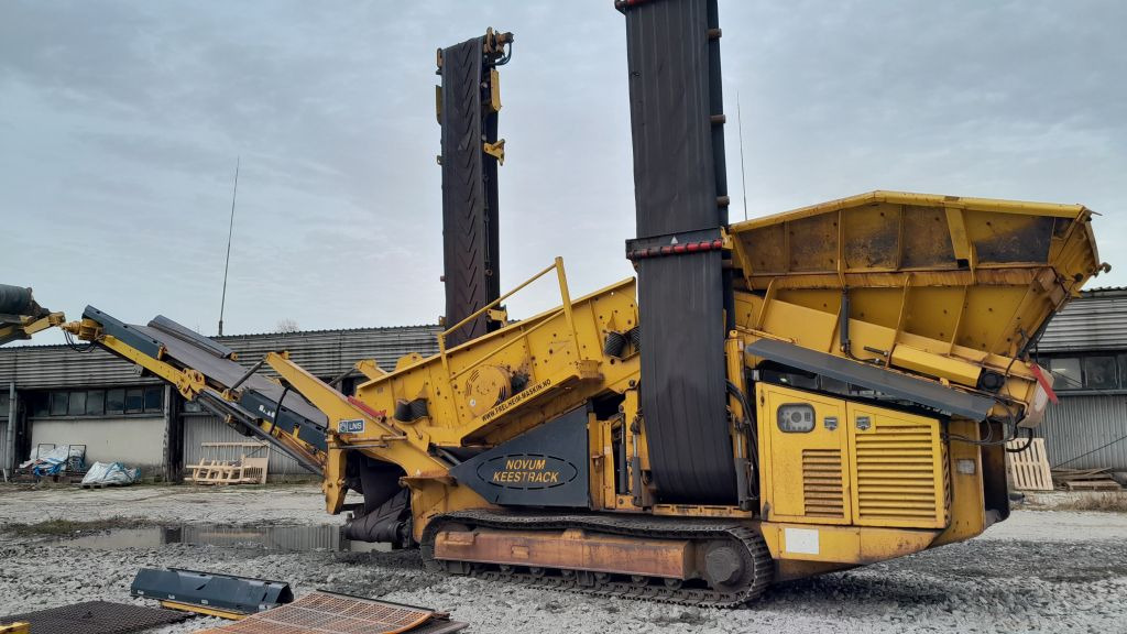 KEESTRACK Novum 4215 - Sito: slika 1 KEESTRACK Novum 4215 - Sito: slika 1