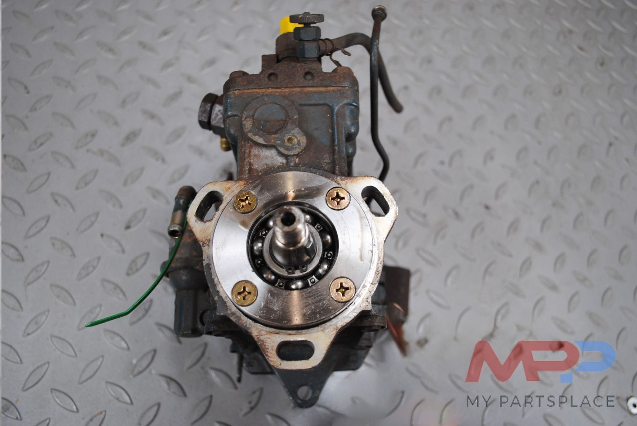 Injectiepomp Kubota V3800, V3800-T, V3300 en V3600 - Pumpa za gorivo: slika 4 Injectiepomp Kubota V3800, V3800-T, V3300 en V3600 - Pumpa za gorivo: slika 4