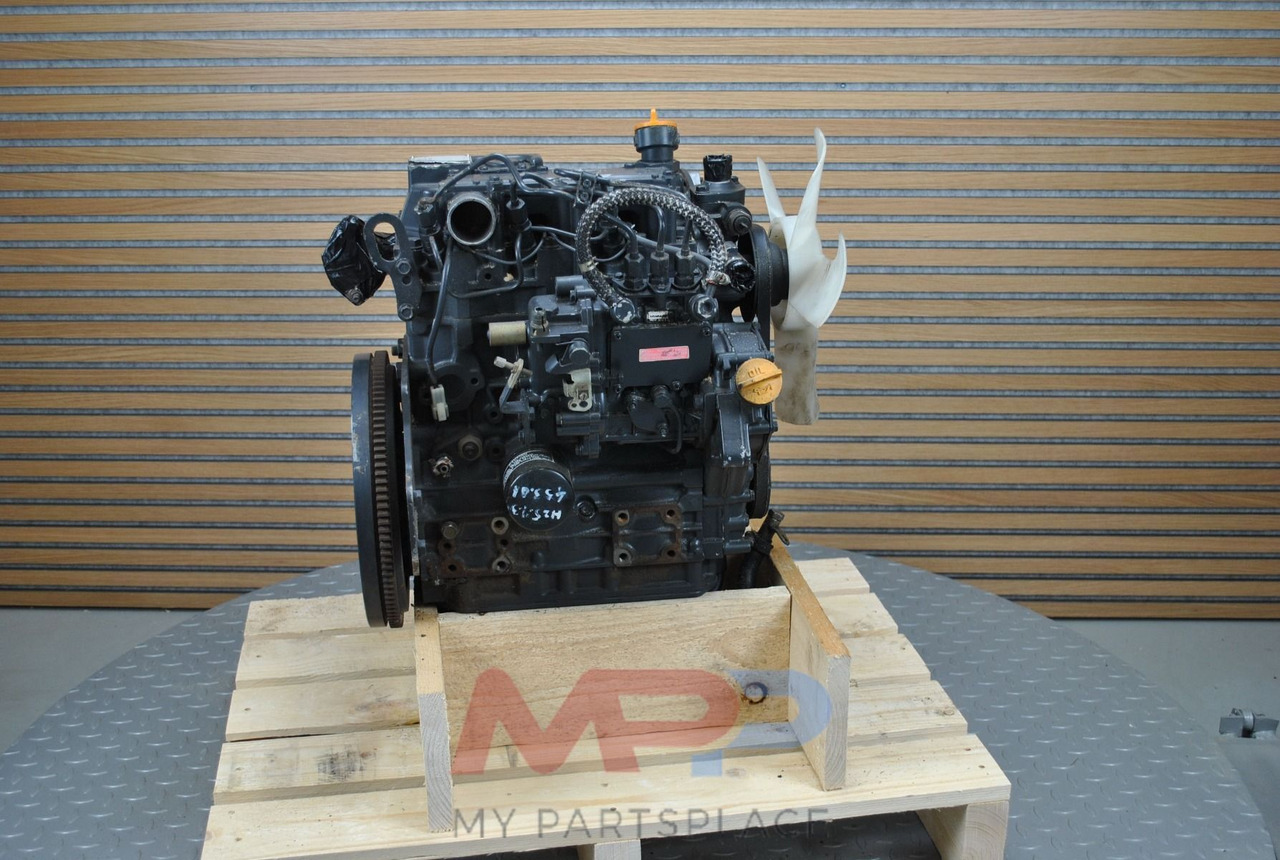 Isuzu 3CB1 - Motor: slika 4 Isuzu 3CB1 - Motor: slika 4