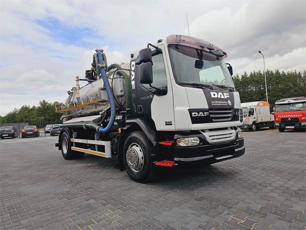 DAF WUKO SCK-4HW for collecting waste liquid separator - Vakuumska cisterna: slika 2 DAF WUKO SCK-4HW for collecting waste liquid separator - Vakuumska cisterna: slika 2