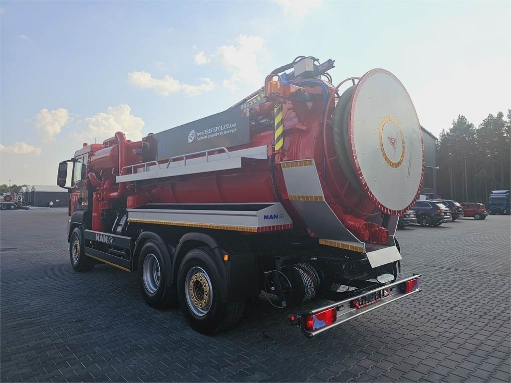 MAN WUKO LARSEN  - Druga mašina: slika 5 MAN WUKO LARSEN  - Druga mašina: slika 5