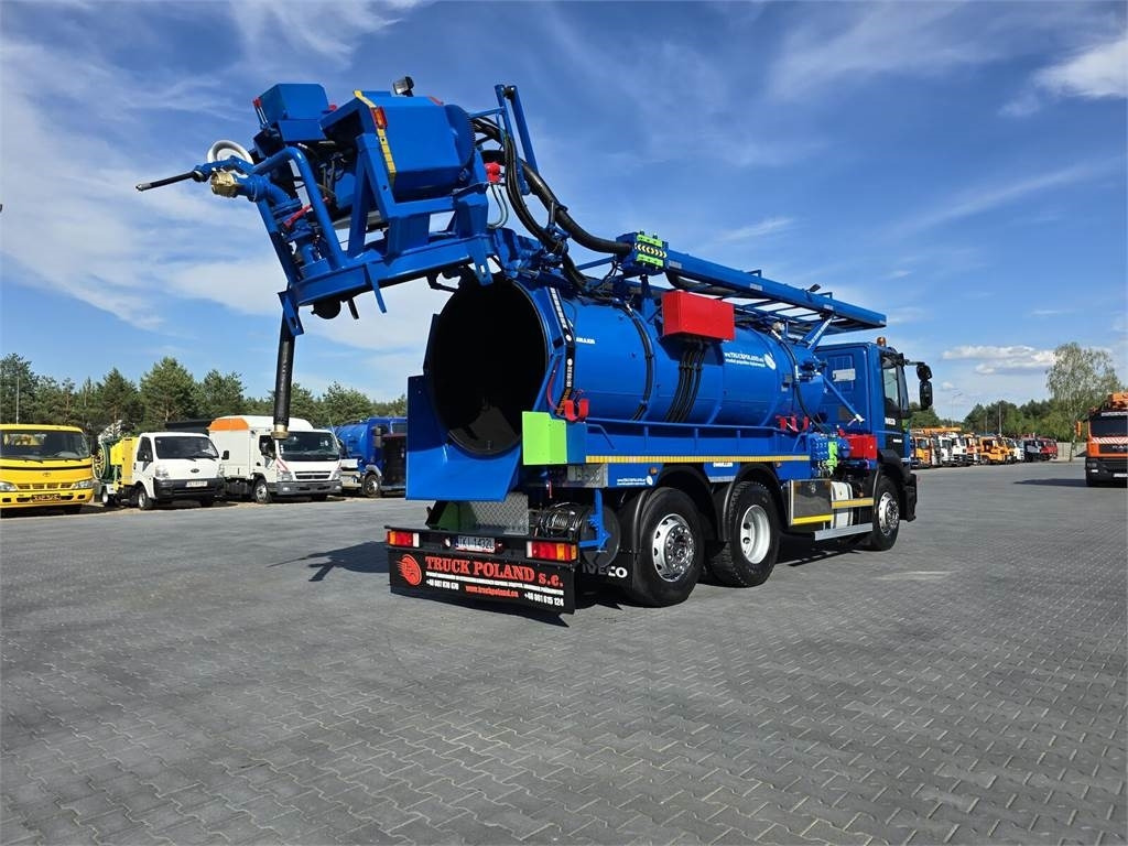 Iveco WUKO MULLER KOMBI FOR CHANNEL CLEANING - Vakuumska cisterna: slika 1 Iveco WUKO MULLER KOMBI FOR CHANNEL CLEANING - Vakuumska cisterna: slika 1