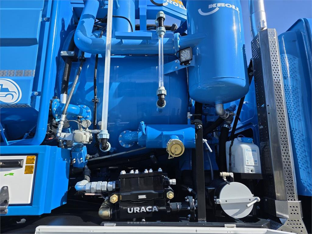 Lizing  DAF WUKO KROLL 2 x URACA KOMBI FOR SEWER CLEANING DAF WUKO KROLL 2 x URACA KOMBI FOR SEWER CLEANING: slika 28