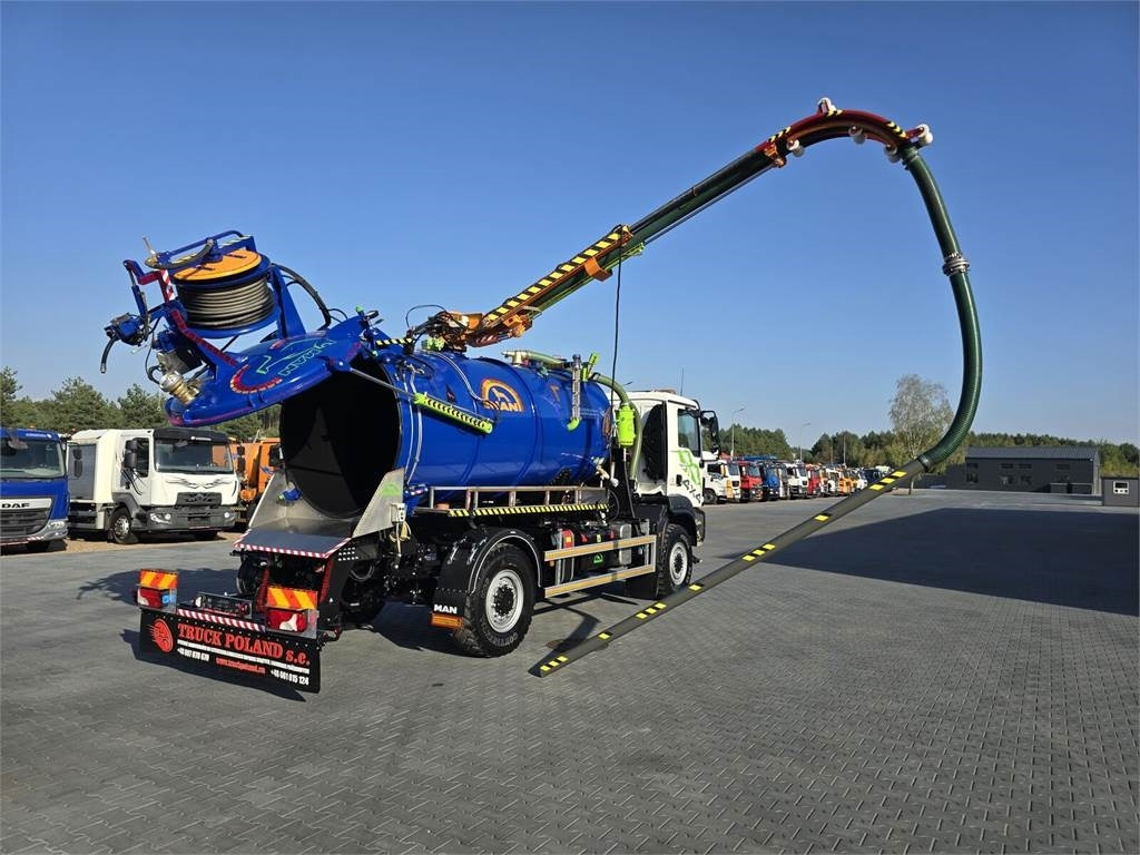 Korisno/ Posebno vozilo MAN TGM 4x4 GAMON PW8 for collecting liquid waste sepa: slika 20