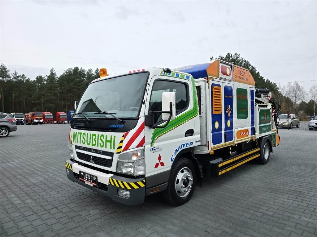 Mitsubishi CANTER RSP odkurzacz koparka ssąca Saugbagger CITY - Korisno/ Posebno vozilo: slika 3 Mitsubishi CANTER RSP odkurzacz koparka ssąca Saugbagger CITY - Korisno/ Posebno vozilo: slika 3