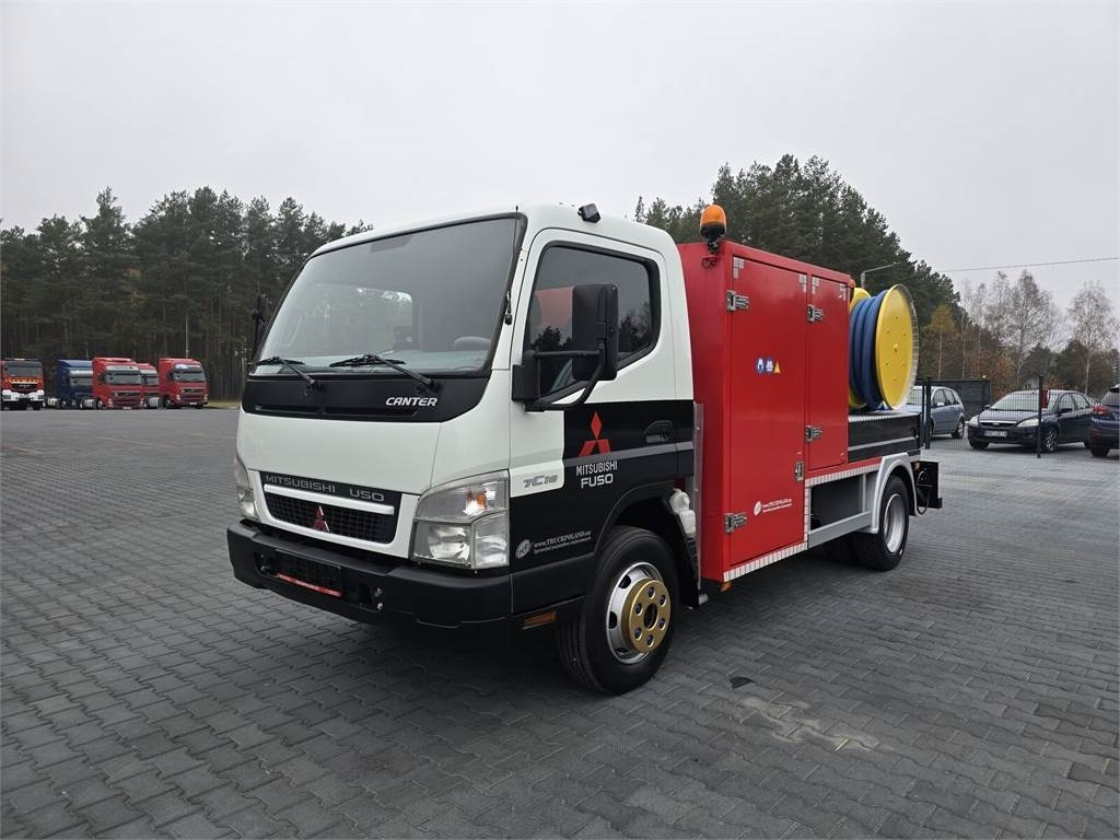 Mitsubishi RIONED COMBI WUKO FOR CLEANING SEWAGE - Korisno/ Posebno vozilo: slika 3 Mitsubishi RIONED COMBI WUKO FOR CLEANING SEWAGE - Korisno/ Posebno vozilo: slika 3