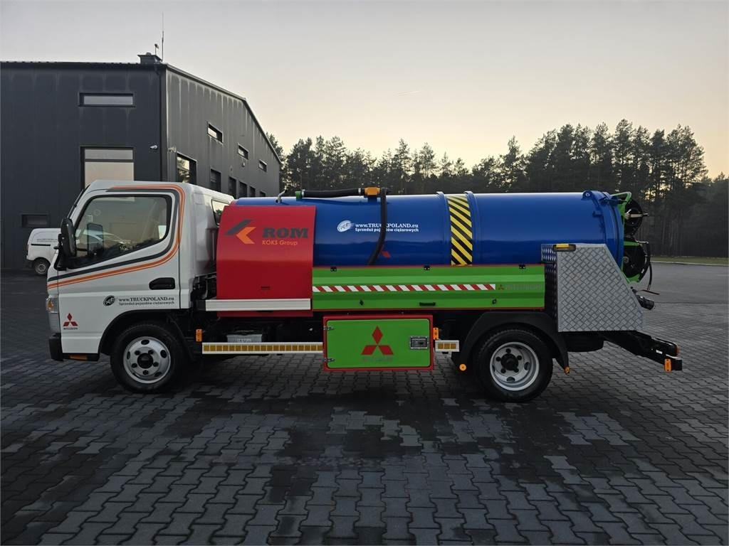 Mitsubishi ROM SMART COMBI WUKO HOT WATER FOR CLEANING SEWAGE - Korisno/ Posebno vozilo: slika 4 Mitsubishi ROM SMART COMBI WUKO HOT WATER FOR CLEANING SEWAGE - Korisno/ Posebno vozilo: slika 4
