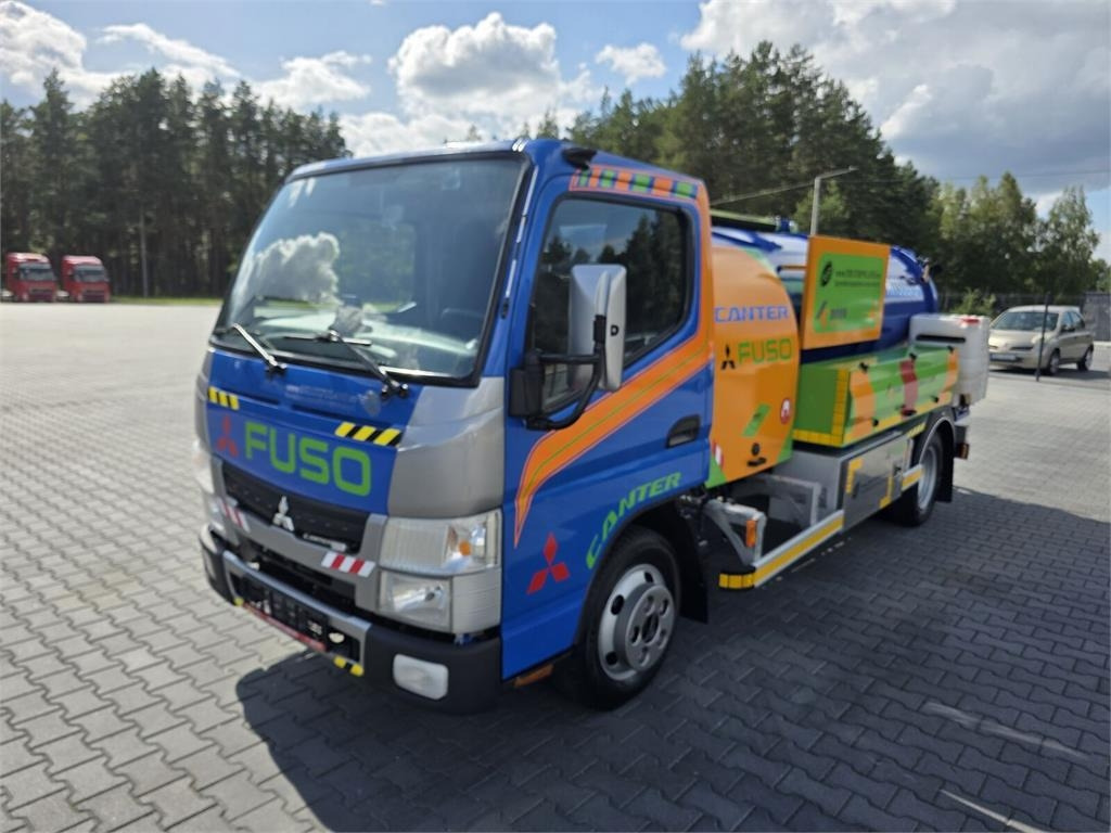 Mitsubishi ROM SMART COMBI WUKO HOT WATER FOR CLEANING SEWAGE - Korisno/ Posebno vozilo: slika 3 Mitsubishi ROM SMART COMBI WUKO HOT WATER FOR CLEANING SEWAGE - Korisno/ Posebno vozilo: slika 3