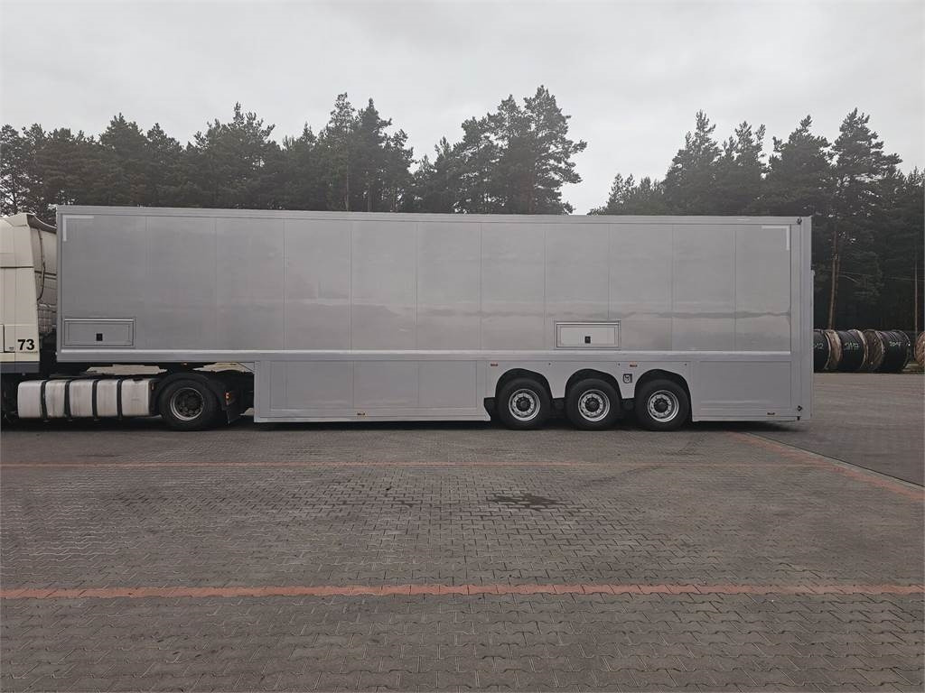 Langendorf DOUBLE LOADING FOR MOTOR COSMETICS Flexliner Inloa - Prikolica hladnjače: slika 3 Langendorf DOUBLE LOADING FOR MOTOR COSMETICS Flexliner Inloa - Prikolica hladnjače: slika 3