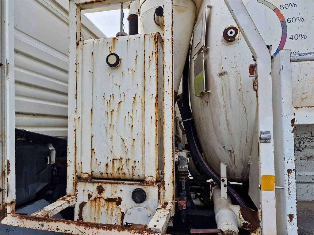 Lizing MAN WUKO MORO KOMBI FOR CHANNEL CLEANING  MAN WUKO MORO KOMBI FOR CHANNEL CLEANING: slika 12
