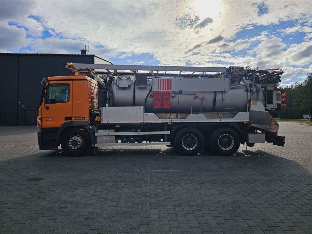 Mercedes-Benz WUKO KROLL COMBI FOR SEWER CLEANING - Vakuumska cisterna: slika 5 Mercedes-Benz WUKO KROLL COMBI FOR SEWER CLEANING - Vakuumska cisterna: slika 5
