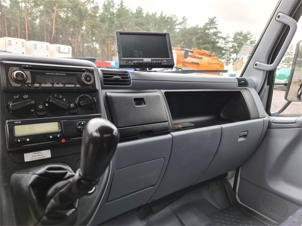Mitsubishi CANTER odkurzacz koparka ssąca Saugbagger CITY SAU - Vakuumska cisterna: slika 5 Mitsubishi CANTER odkurzacz koparka ssąca Saugbagger CITY SAU - Vakuumska cisterna: slika 5