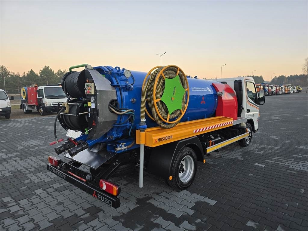 Mitsubishi ROM SMART COMBI WUKO HOT WATER FOR CLEANING SEWAGE - Vakuumska cisterna: slika 1 Mitsubishi ROM SMART COMBI WUKO HOT WATER FOR CLEANING SEWAGE - Vakuumska cisterna: slika 1