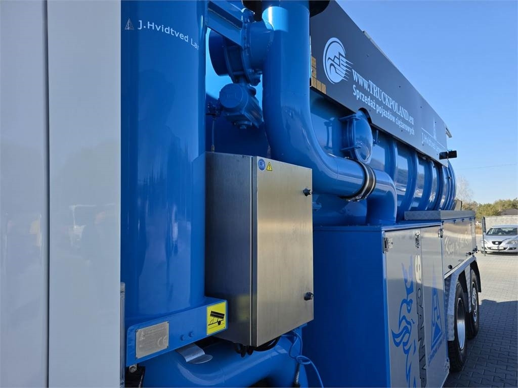 Lizing Scania Larsen FlexVac 311 Vacuum suction loader  Scania Larsen FlexVac 311 Vacuum suction loader: slika 11 Lizing Scania Larsen FlexVac 311 Vacuum suction loader  Scania Larsen FlexVac 311 Vacuum suction loader: slika 11