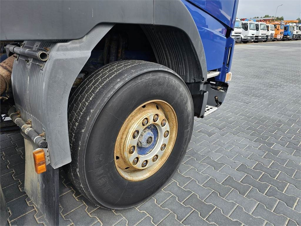 Kamion za prevoz kontejnera/ Kamion sa promenjivim sandukom Volvo FH 16 470 KM 6x2 low mileage 229700 km !!!!: slika 15 Kamion za prevoz kontejnera/ Kamion sa promenjivim sandukom Volvo FH 16 470 KM 6x2 low mileage 229700 km !!!!: slika 15