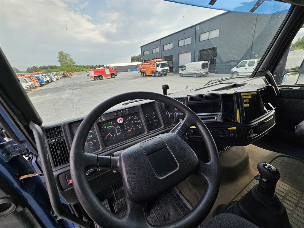 Kamion za prevoz kontejnera/ Kamion sa promenjivim sandukom Volvo FH 16 470 KM 6x2 low mileage 229700 km !!!!: slika 18 Kamion za prevoz kontejnera/ Kamion sa promenjivim sandukom Volvo FH 16 470 KM 6x2 low mileage 229700 km !!!!: slika 18