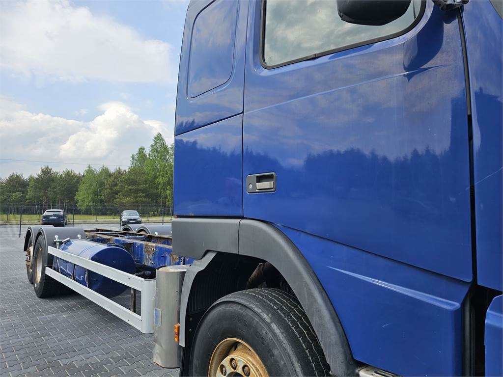 Kamion za prevoz kontejnera/ Kamion sa promenjivim sandukom Volvo FH 16 470 KM 6x2 low mileage 229700 km !!!!: slika 6 Kamion za prevoz kontejnera/ Kamion sa promenjivim sandukom Volvo FH 16 470 KM 6x2 low mileage 229700 km !!!!: slika 6