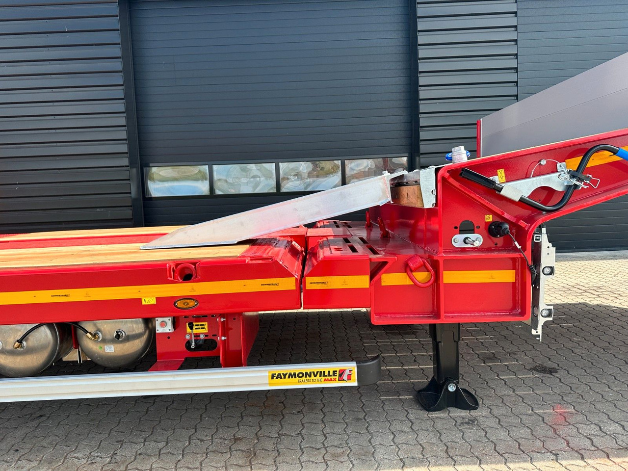 Faymonville 4 achs tieflader / Hydr. Verbreiterung / L-AUMV - Niska poluprikolica za prevoz: slika 4 Faymonville 4 achs tieflader / Hydr. Verbreiterung / L-AUMV - Niska poluprikolica za prevoz: slika 4