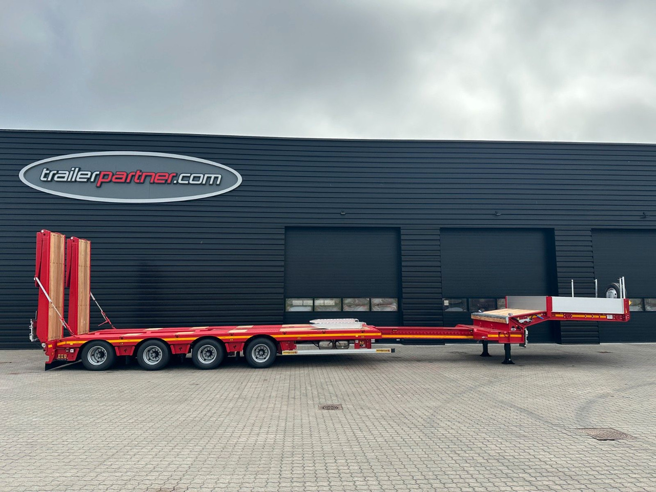 Faymonville 4 achs tieflader / Hydr. Verbreiterung / L-AUMV - Niska poluprikolica za prevoz: slika 5 Faymonville 4 achs tieflader / Hydr. Verbreiterung / L-AUMV - Niska poluprikolica za prevoz: slika 5