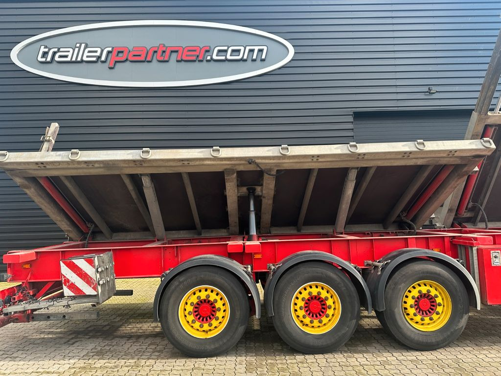 Faymonville DESOT 3 achs. Schräglader Faymonville DESOT 3 achs. Schräglader - Niska poluprikolica za prevoz: slika 4 Faymonville DESOT 3 achs. Schräglader Faymonville DESOT 3 achs. Schräglader - Niska poluprikolica za prevoz: slika 4