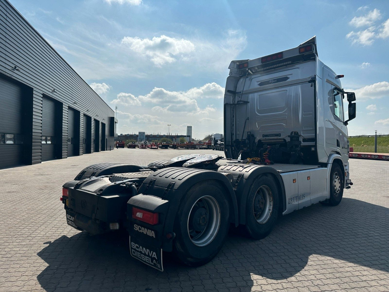 Scania R 730 6x4 Scania R 730 V8 6x4 - Tegljač: slika 3 Scania R 730 6x4 Scania R 730 V8 6x4 - Tegljač: slika 3
